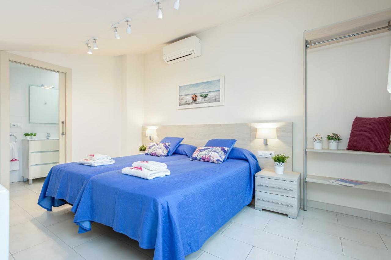 Apart-Rent Apartment Francesc Macia Penthouse 2000 Roses Exterior photo
