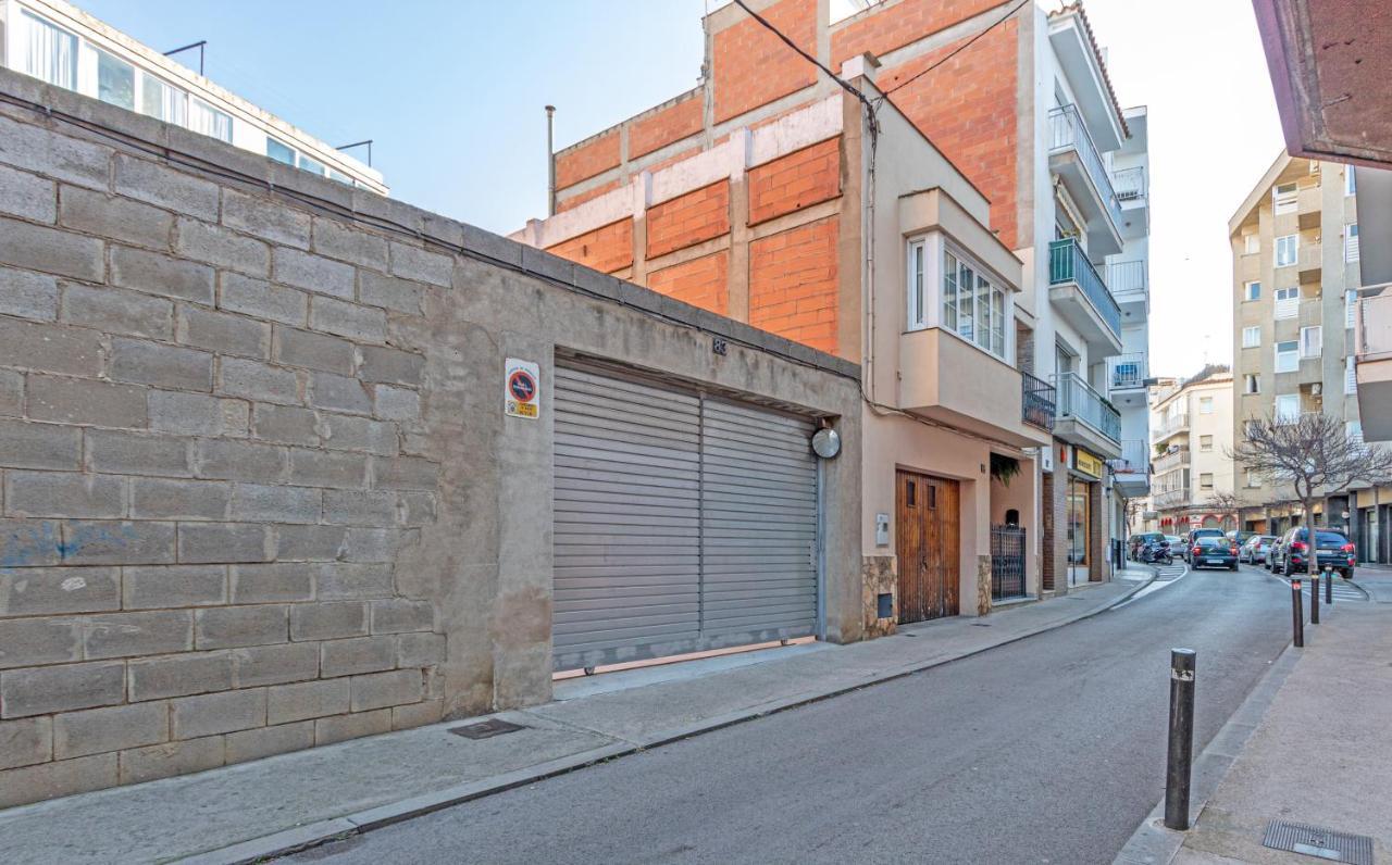 Apart-Rent Apartment Francesc Macia Penthouse 2000 Roses Exterior photo
